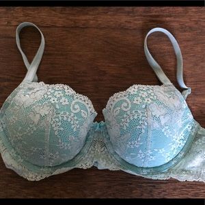 Victoria’s Secret Bra 34C